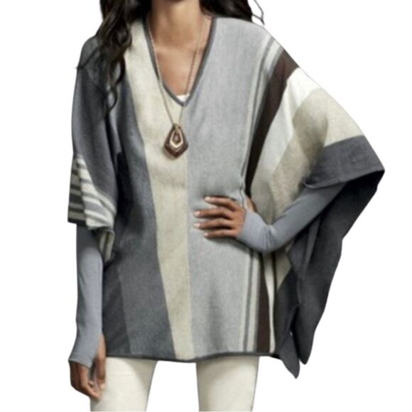 🚨FINAL OFFER CAbi Horizon Gray Stripped Poncho Sweater Size Medium - Picture 1 of 13